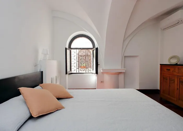Colosseo Family Capo D'africa Ac/wifi Appartement